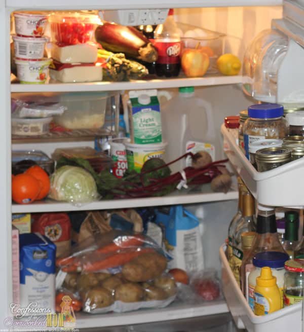 how to disinfect a refrigerator naturally
