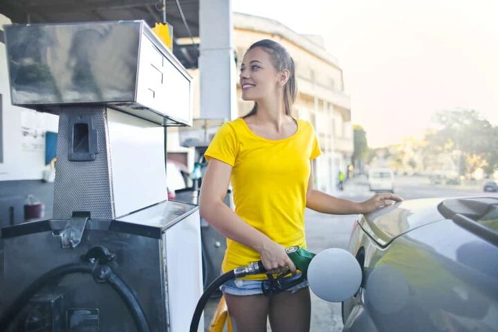 how to find cheap gas and ways to save money at the pump