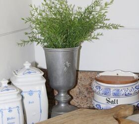 top 5 items to look for when thrifting, thrifted German stoneware