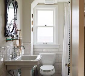 7 ideas for renovating a small bathroom, The small window sits just behind the shower curtain