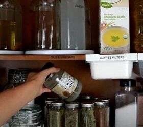 8 genius lazy susan organizing ideas for your home, How to organize a Lazy Susan cabinet