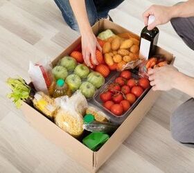The Pros and Cons of Buying Groceries Online and Tips to Save Money