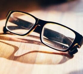 save money on eyeglasses with these 10 simple tips