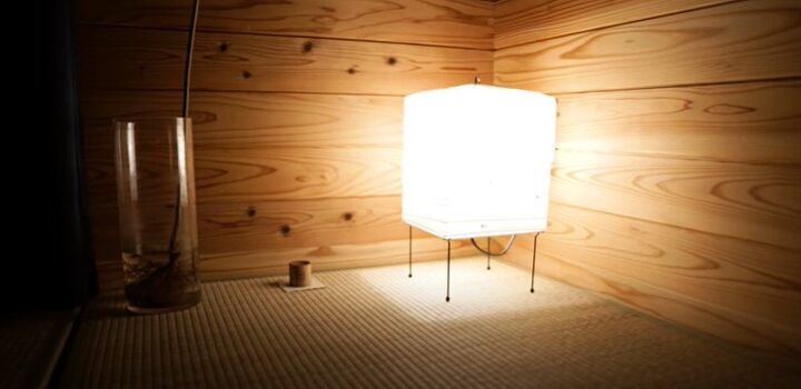 7 simple things in my minimalist room that make me happy, Japanese paper lamp by Isamu Noguchi