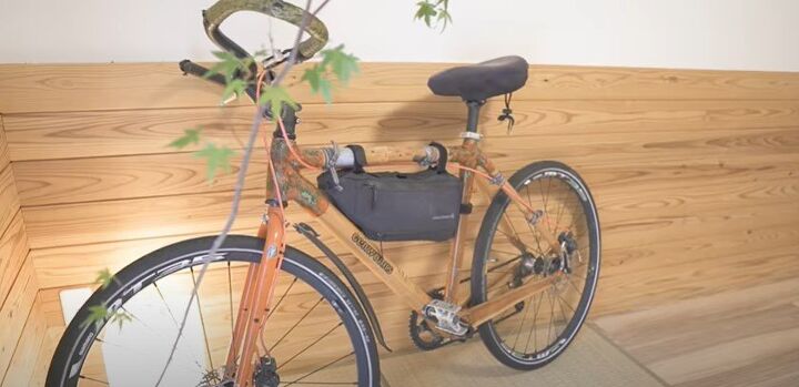 7 simple things in my minimalist room that make me happy, Bamboo bike