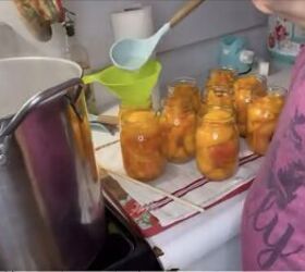 want to save the summer s peaches try this easy peach canning recipe, Adding syrup to the canned peaches