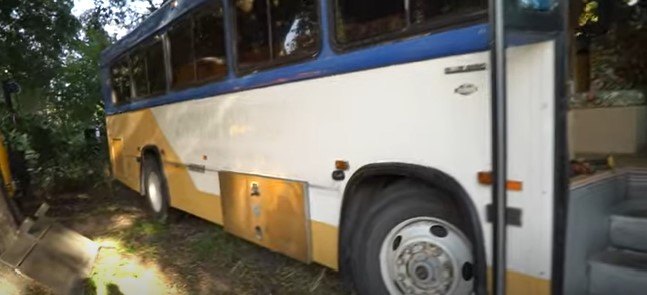 How to Install Under-Bus Storage Boxes On a School Bus Conversion ...