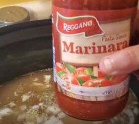 3 super easy convenient dump and go crock pot meals, Adding marinara sauce into the soup