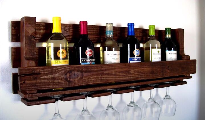 7 fun crafty home organization ideas on a budget, Pallet wine rack