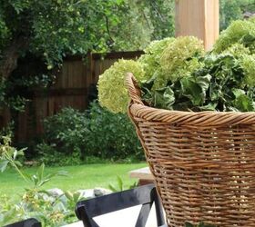 3 easy ways to gradually transition your home decor from summer to fall