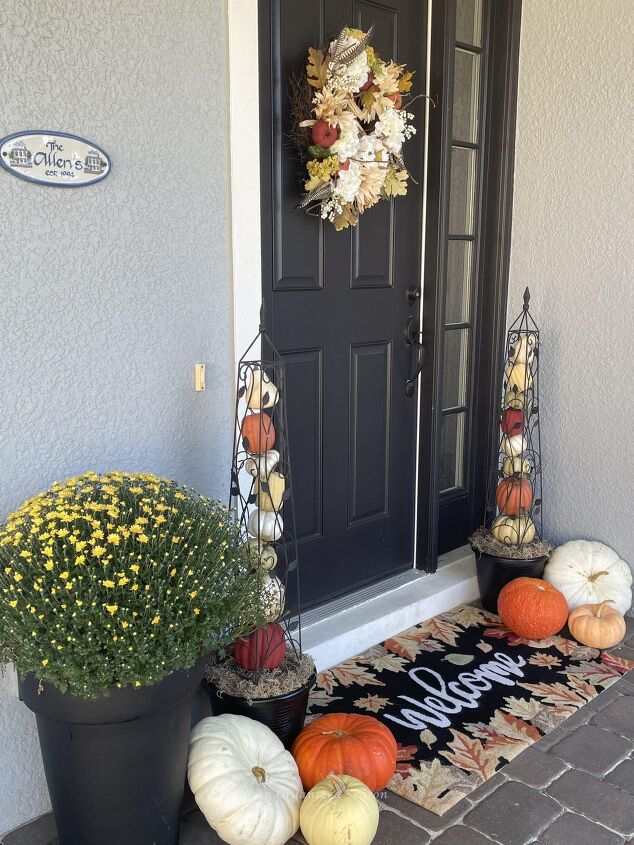 budget decorating ideas for an amazing fall porch, Home entrance decorated for fall