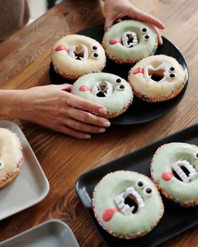 best ways to save money on halloween, Halloween donuts