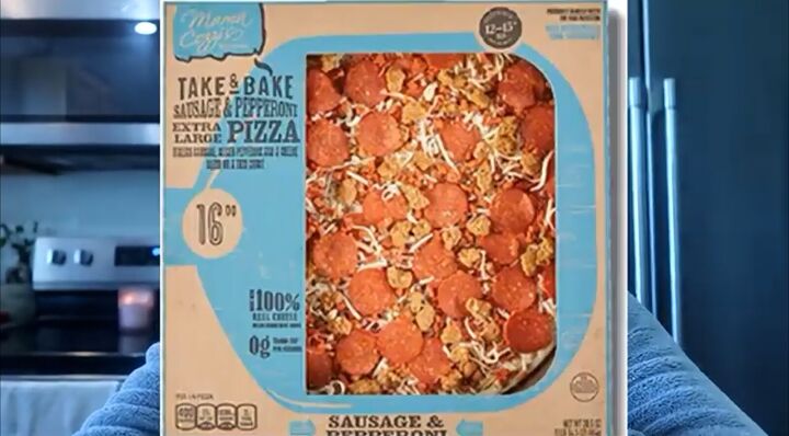 13 aldi fan favorites for 2022 that you need to try, Hall of Fame Mama Cozzi s Take and Bake deli pizza