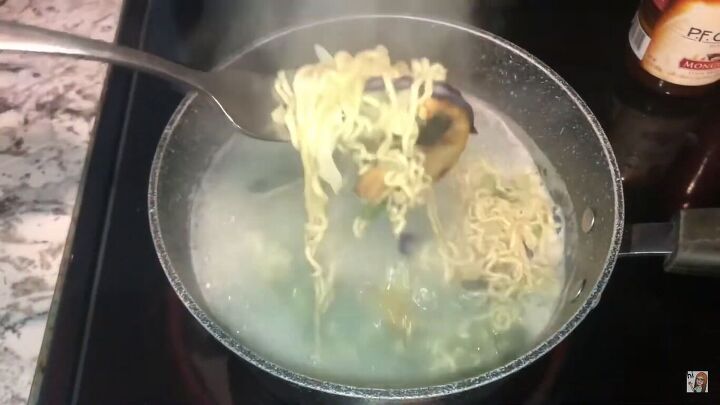 how to improve ramen what do you add to yours, Cooking the noodles and veggies