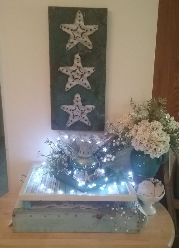 architectural salvage decorating ideas, Coastal Christmas Footed tray display
