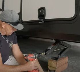 How to Use RV Leveling Blocks Properly + a Scissor Jack Hack | Simplify
