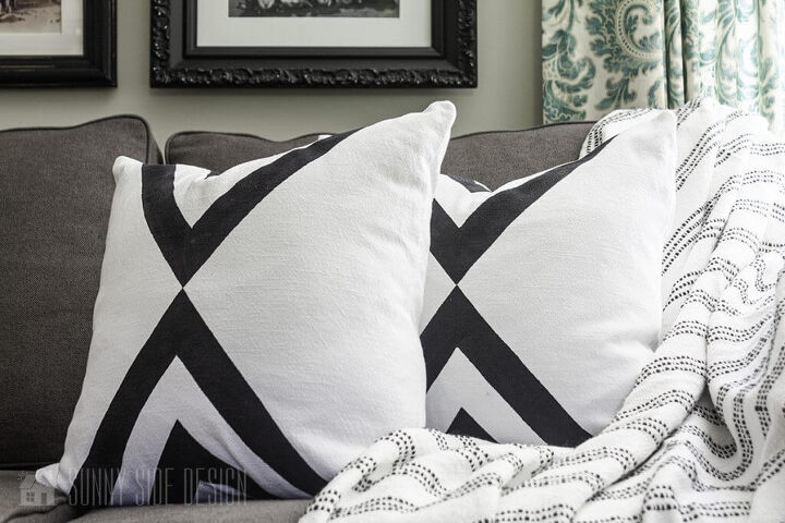 25 easy things to paint you haven t thought of, decorate pillows with paint