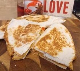 3 quick easy canned chicken recipes using dollar tree ingredients, Canned chicken taco quesadilla
