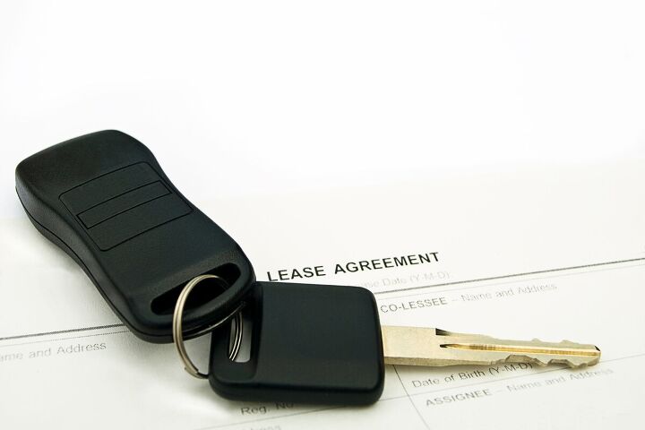 car lease pros cons how to make the best financial decision, Car keys and lease agreement