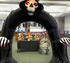 throw an easy halloween party on a scary small budget, Similar Grim Reaper Halloween Arch