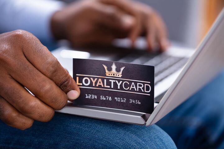 how to survive a recession 10 ways to prepare save money, Paying with a loyalty card