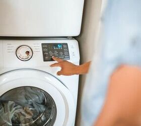 10 tips for being fashionable on a budget, person pressing a button on a washing machine