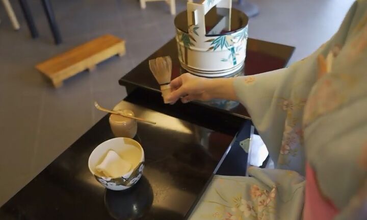why i became an extreme minimalist, Utensils for tea ceremony