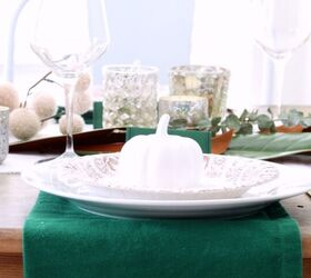 how to create a cozy thanksgiving table, The place settings at a table can make all the difference