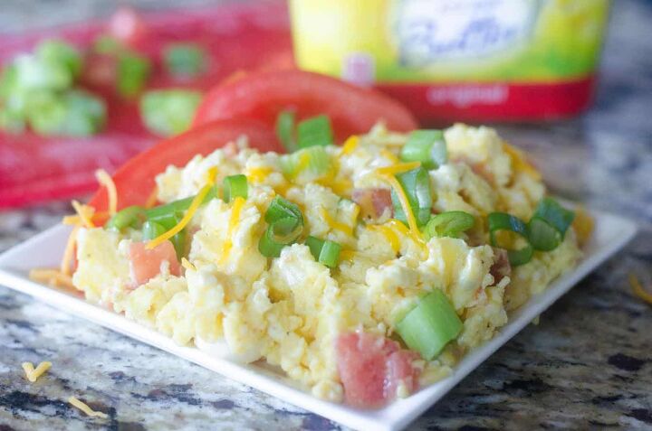 10 healthy quick breakfasts for kids and adults, scrambled eggs