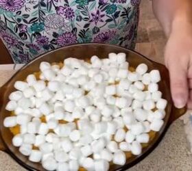 how to feed a family of 4 for thanksgiving on a budget of 15, Topping the sweet potatoes with marshmallows
