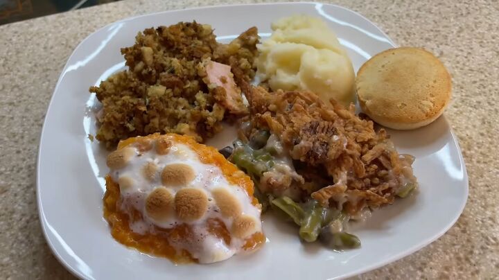 how to feed a family of 4 for thanksgiving on a budget of 15, Thanksgiving on a budget of 15