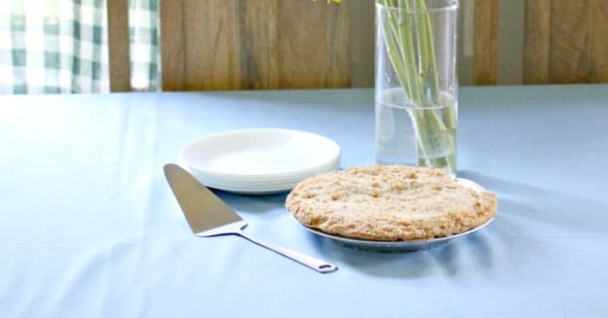 Minimalist Kitchen Essentials List | Simplify