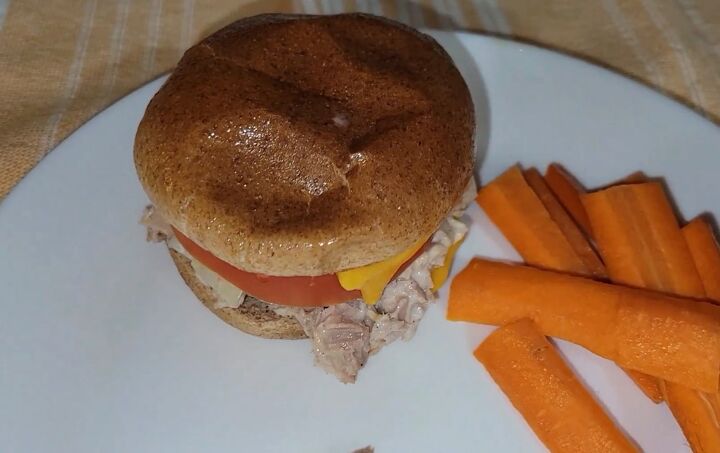 extreme budget meal plan for the week 26 servings for just 36, Tuna melt with carrot sticks