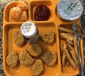 easy monday night dinners proven brainless dinner ideas, Chicken nuggets fruit fries and applesauce on a tray