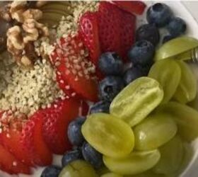 the 6 best cheap healthy foods you should be eating every day, Oat bowl topped with fruit