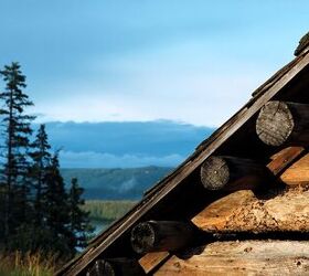 why he chooses to live in an off grid cabin as a canadian castaway, Off grid cabin
