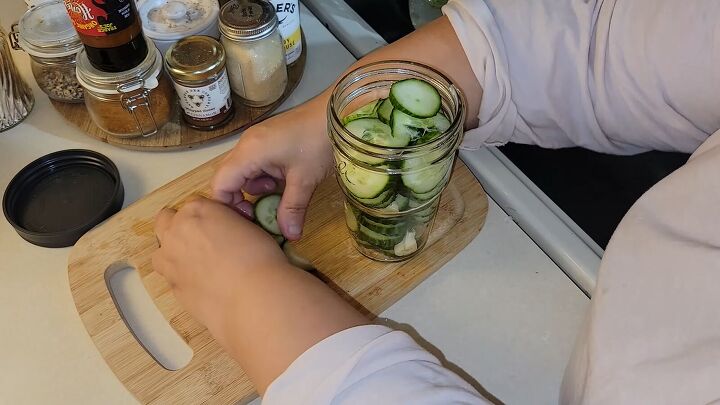 3 extreme budget meals you can make for just 3 per serving, Marinating the cucumbers to make pickles