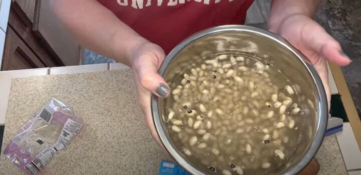 how to cook a southern new year s day dinner on a budget of 20, Soaking the black eyes peas
