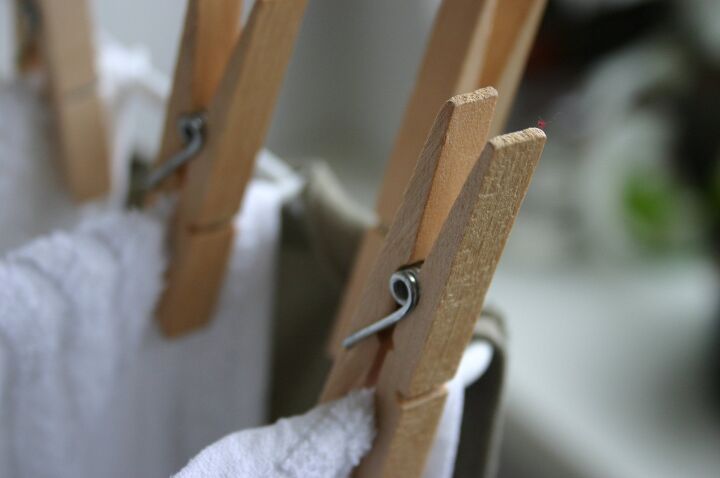 4 ways to save money in the laundry room, laundry Clothespins