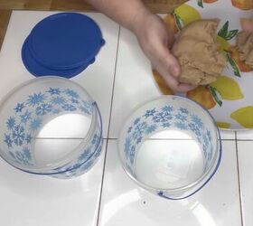 how to make gingerbread playdough as frugal gift for kids, Dividing the playdough