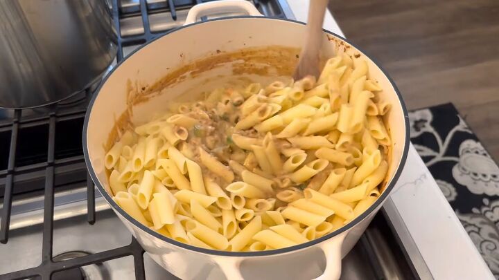 elegant easy holiday dinner ideas 3 course for the festive season, How to make creamy pasta