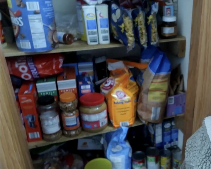 how to start building a food storage supply on a budget, Stocking a pantry