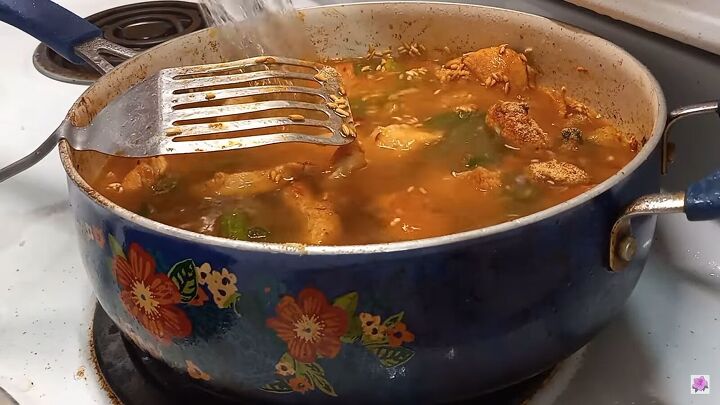 4 Budget-Friendly Dinner Ideas That are Perfect for Large Families