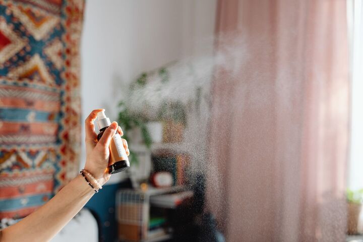 30 things i don t buy as a minimalist, Room spray