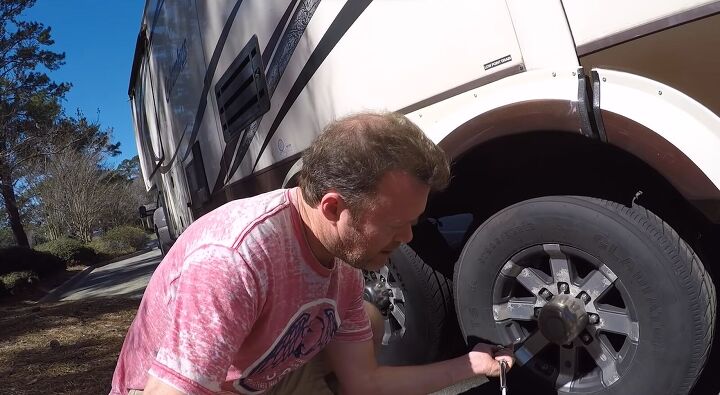 7 common rv mistakes to avoid what to do instead, Letting a transport driver handle your RV