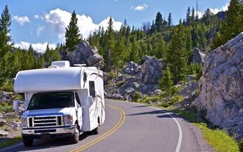 10 Easy Ways to Make Traveling in an RV Even More Fun