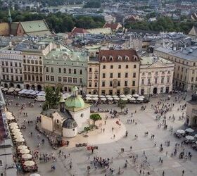 These smart & creative small apartment ideas in Krakow are simple with a twist