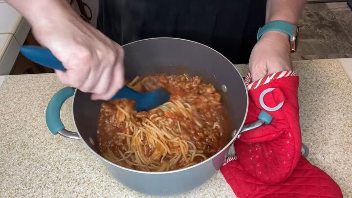 3 Delicious Meal Ideas for a Family of 4 on a Budget | Simplify