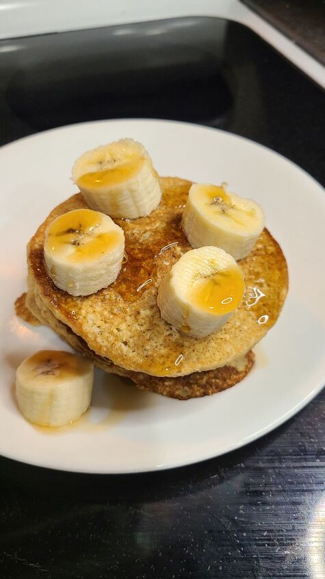 3 healthy 5 ingredient meals that are easy to make, Banana pancakes