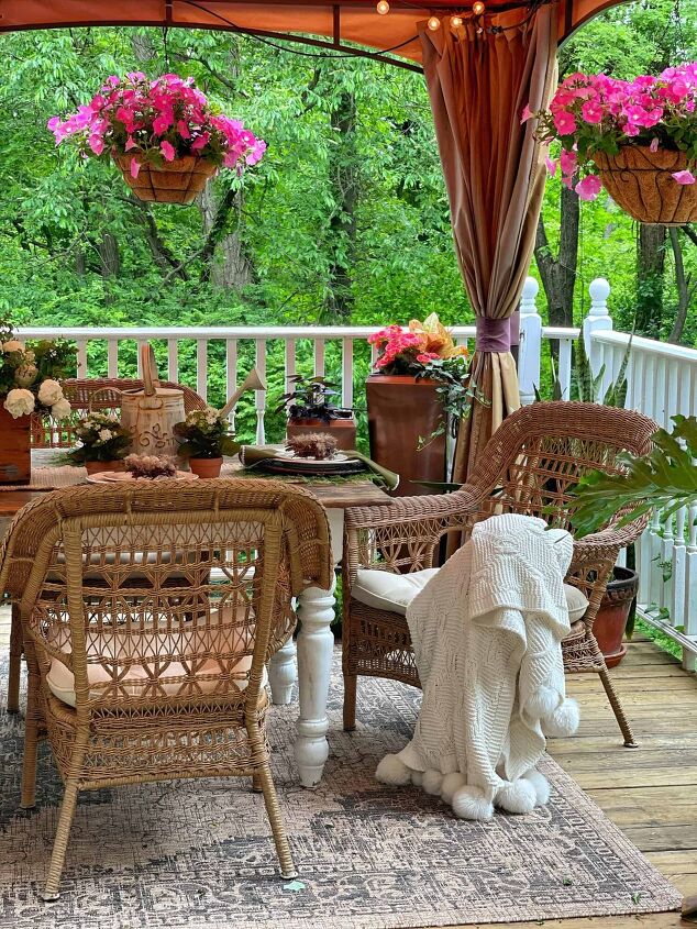 7 mistakes to avoid when designing a backyard living space, Outdoor Living in Summer Home Tour
